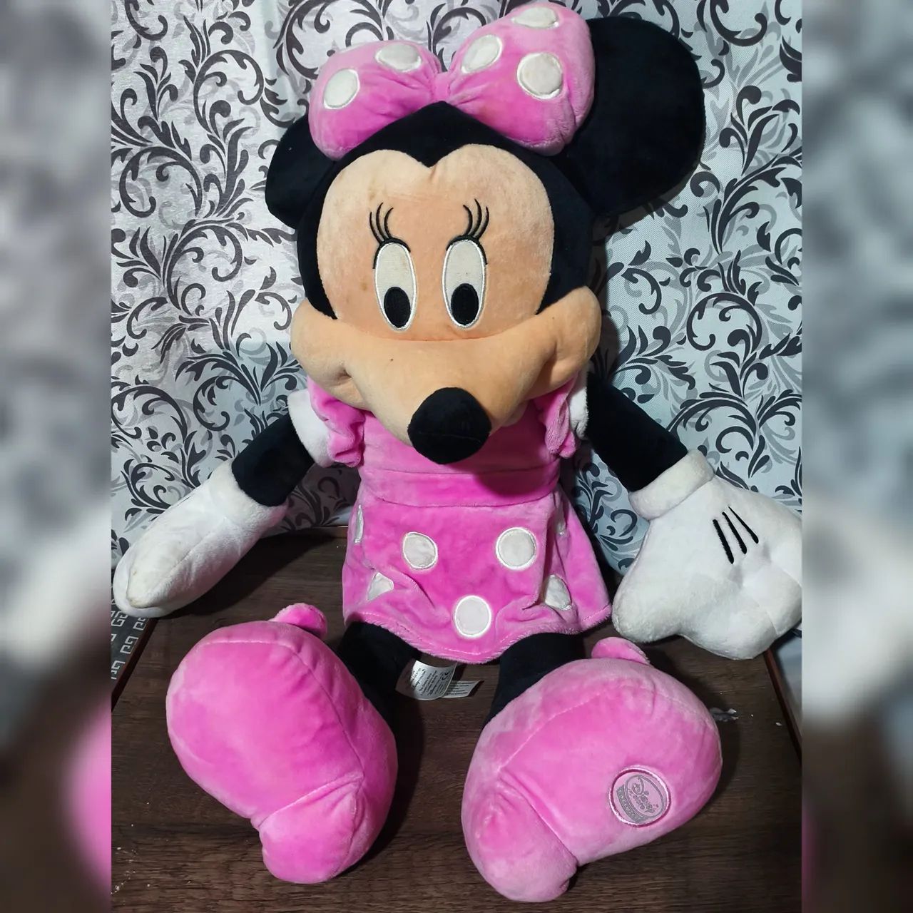 Pelúcia Minnie Rosa Original Disney