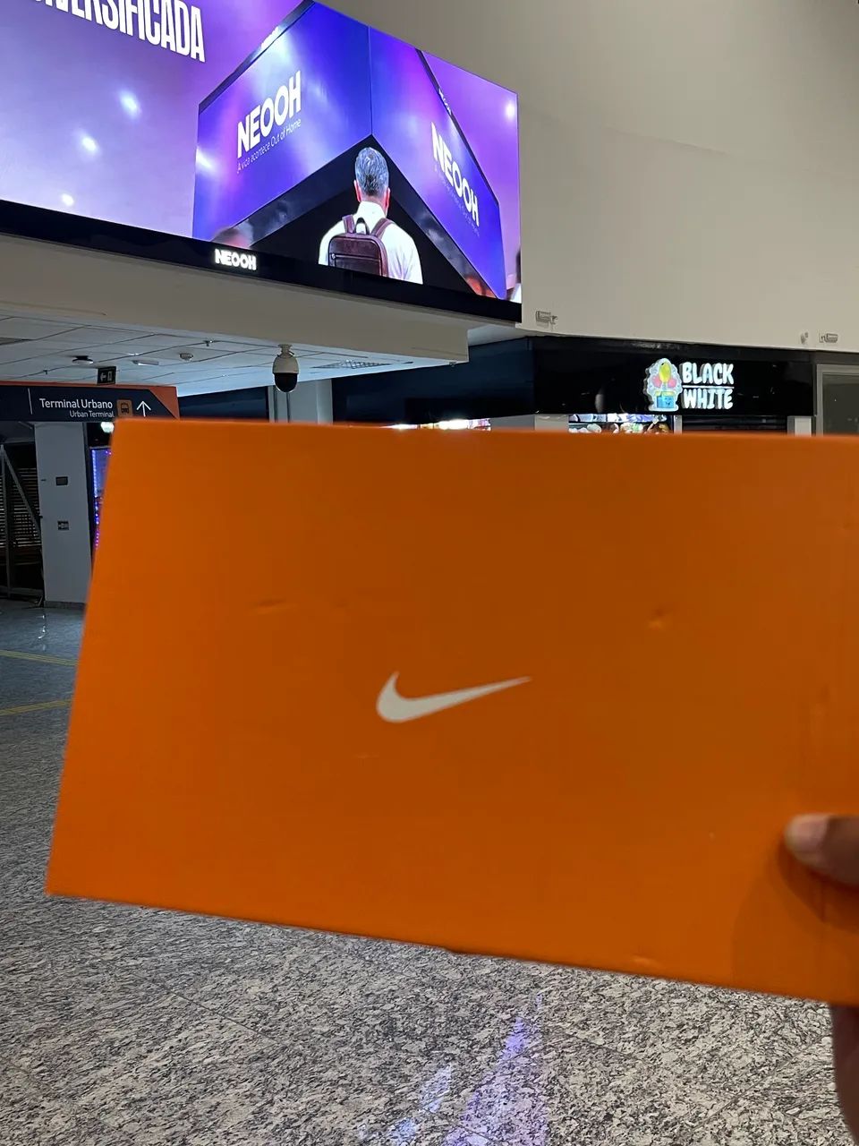 Air Max React 270