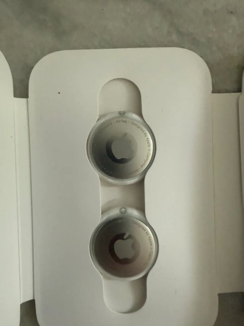 Airtag apple