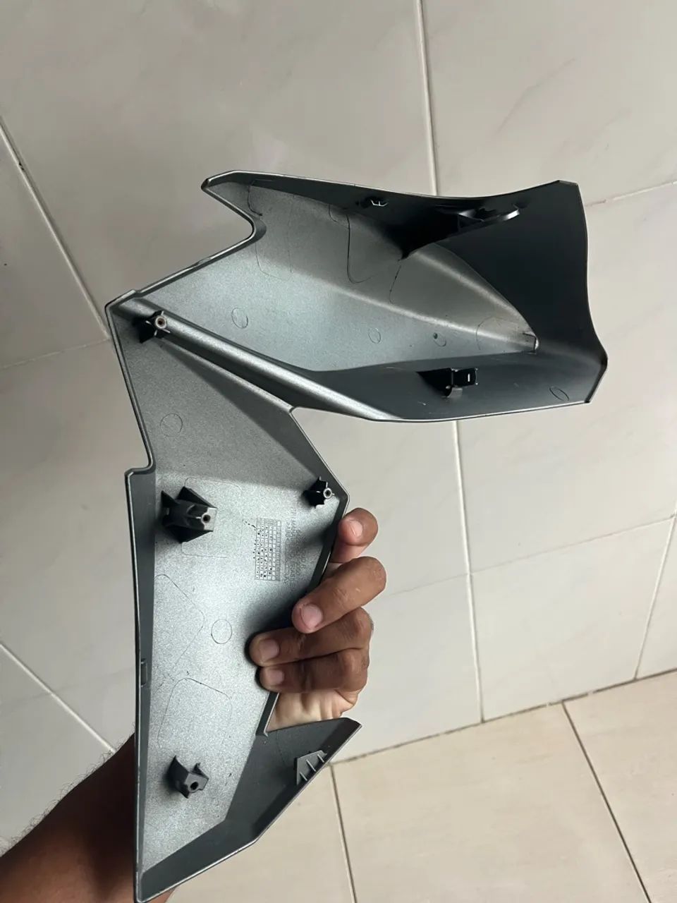 ABA DIREITA CB 250 (carenagem) - Foto 3