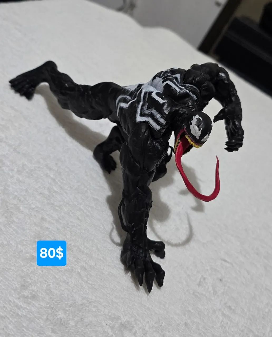 Action figure do Venom 