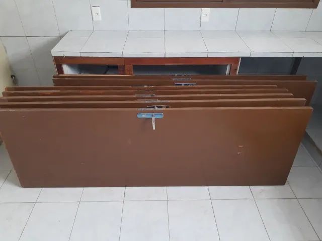 Porta de madeira semi-oca já com fechadura e dobradiça, medidas: 210A x 70L e 209A x 70L - Foto 2