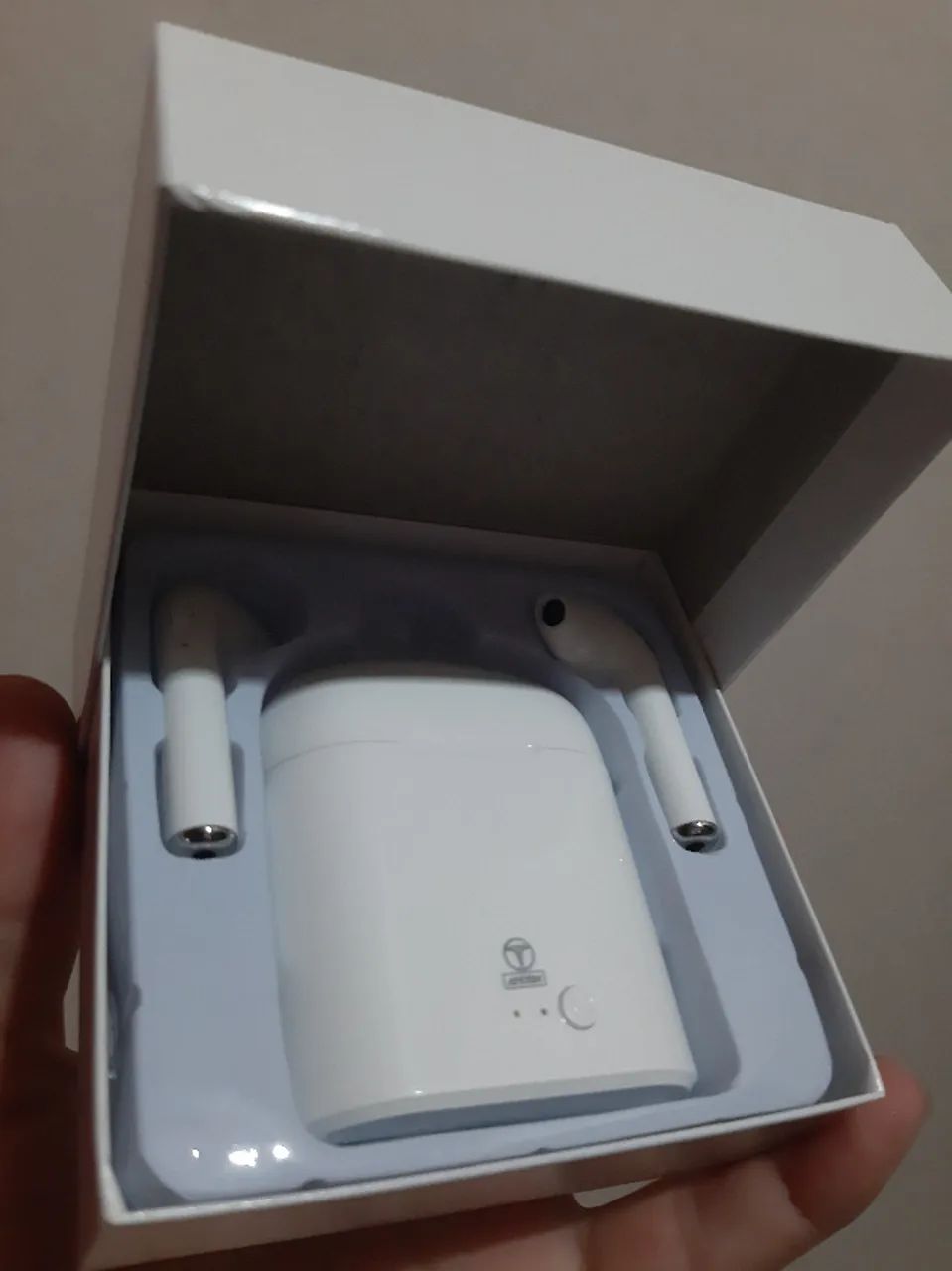 Fone Bluetoof i7S + fone com fio de brinde