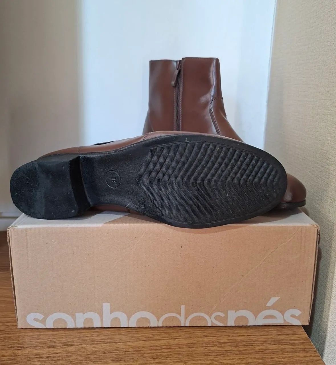 Bota  - Foto 3