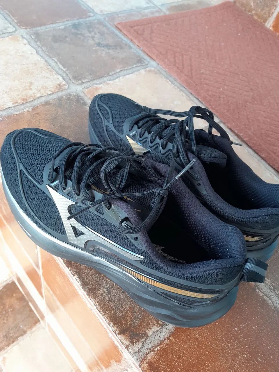 MIZUNO SPACE 5 - Foto 2