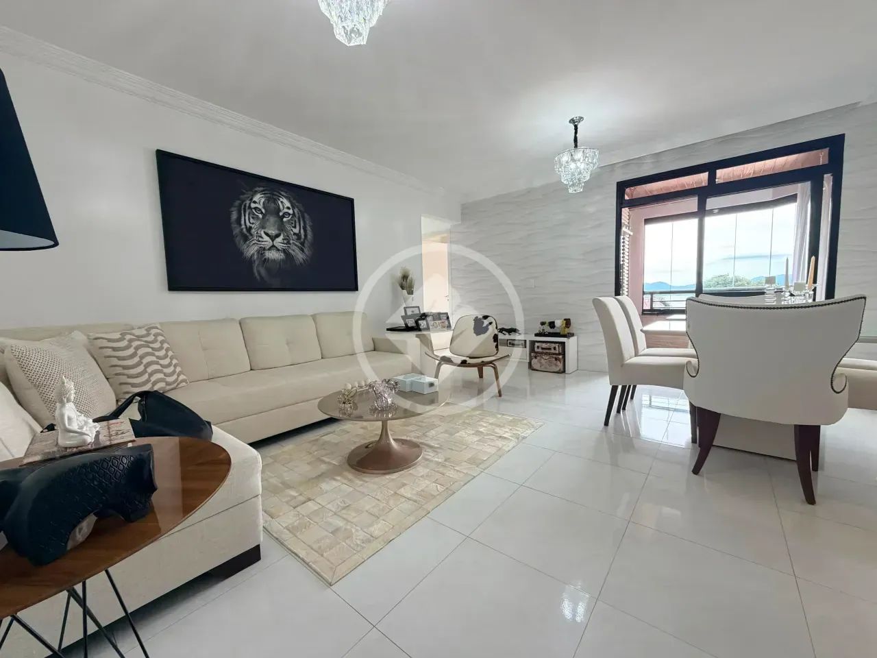Apartamento com Vista para o Mar e Ponte Hercílio Luz | 3 Dormitórios (1 Suíte) | Est - Foto 2
