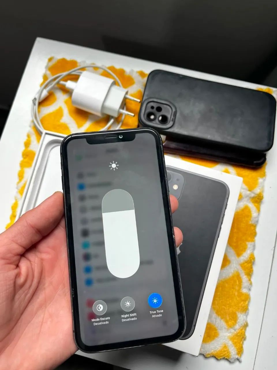 iPhone 11 Black 64GB c/ Caixa e Carregador Originais - Foto 5