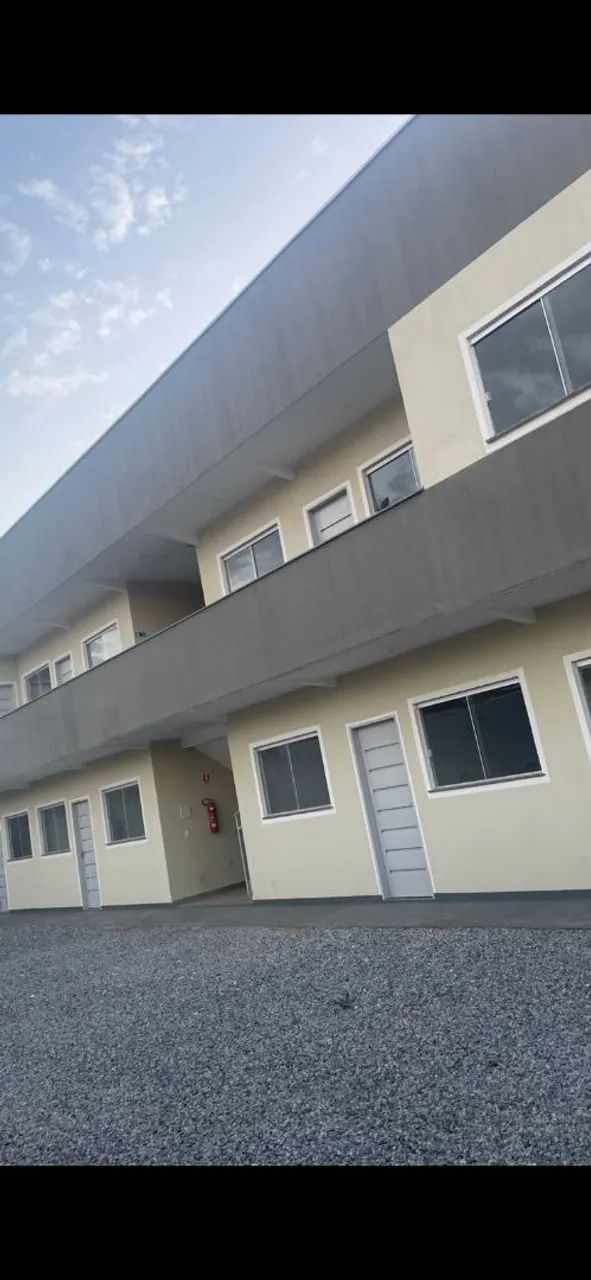 Alugo apartamento no jardim recanto 