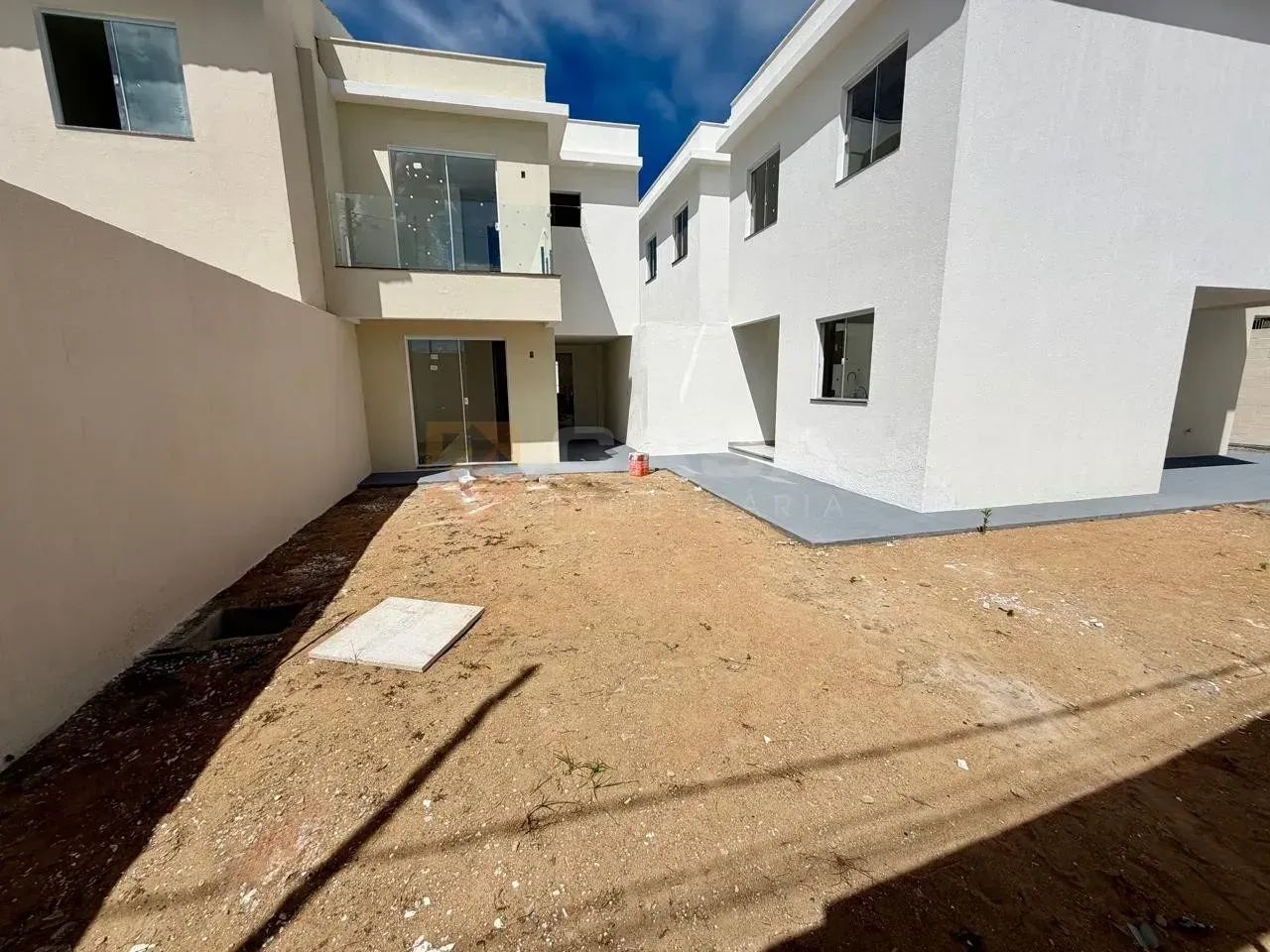 Casa Duplex NOVA ótimo acabamento Res. Centro da Serra - Foto 3