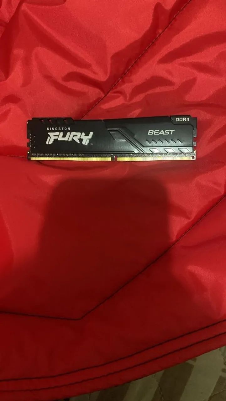 Memória RAM Kingston FURY DDR4 - Foto 2