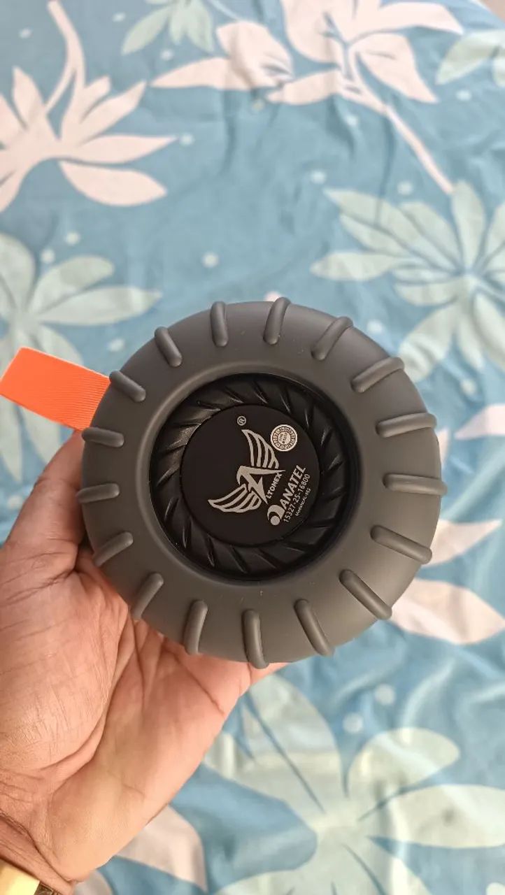 Caixa de som Bluetooth a prova d'água  - Foto 2