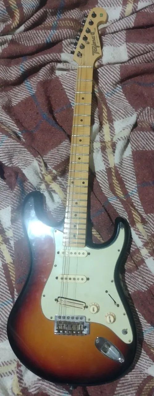 Guitarra Tagima T635 Stratocaster - Foto 2