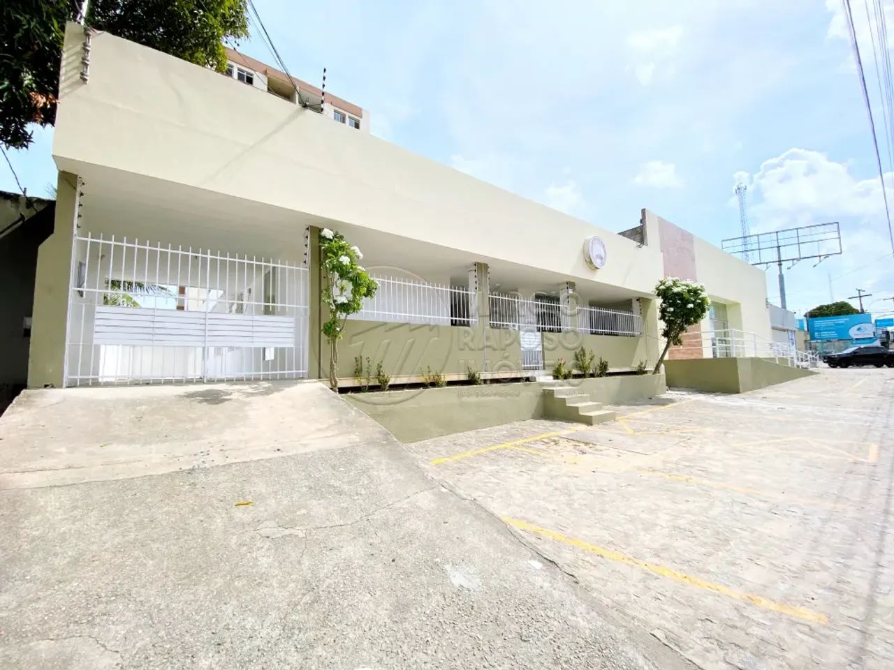PONTO COMERCIAL NO FAROL MEDINDO 1.124,00M² DE ÁREA CONSTRUÍDA - Foto 2