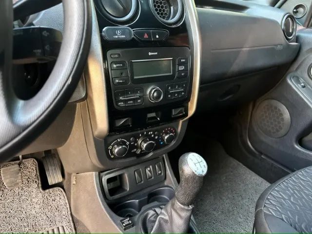 Renault Duster Expression 1.6 Hi-flex 16V Mec. 2019 - Foto 2