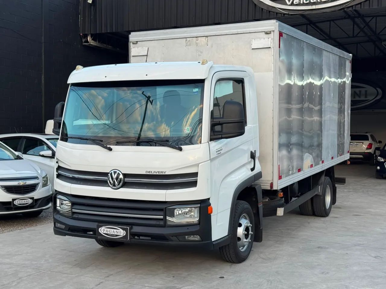 Volkswagen 6-160 baú 5m completo  - Foto 2