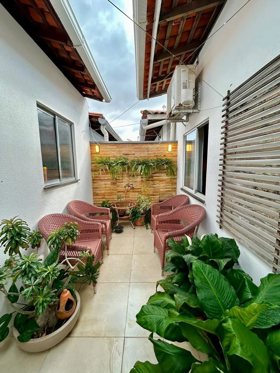 Vendo Casa Cond. Fechado - Cohama
