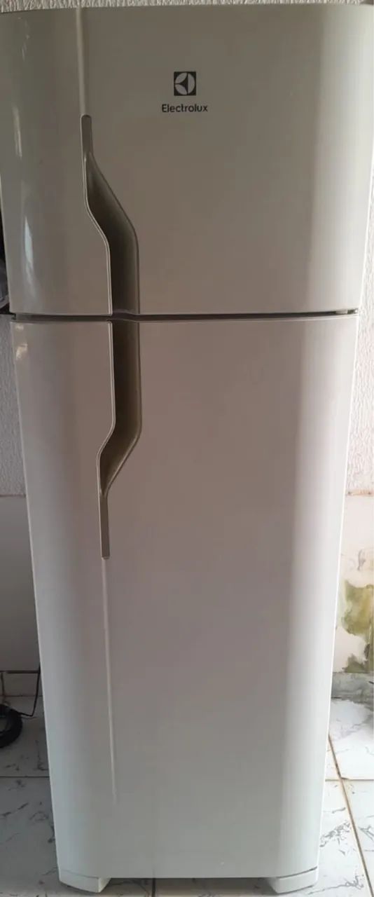 Geladeira Eletrolux 260 L - Foto 4