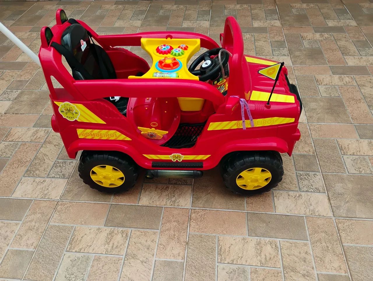 Carrinho de bombeiro infantil - Foto 2