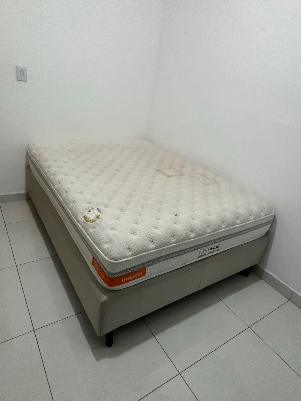 CAMA BOX CASAL + COLCHÃO 
