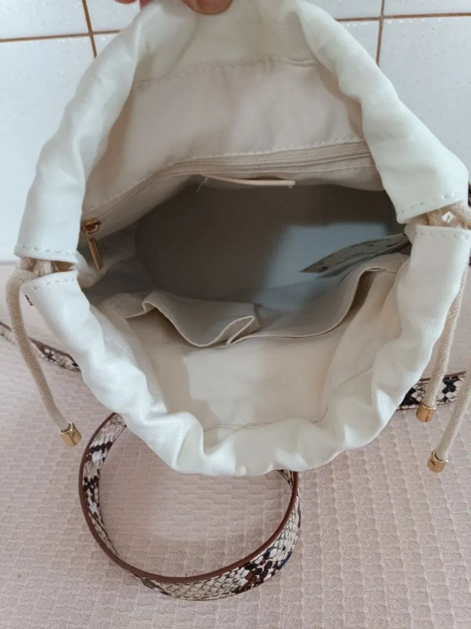 Bolsa Bucket Animal Print - Foto 3