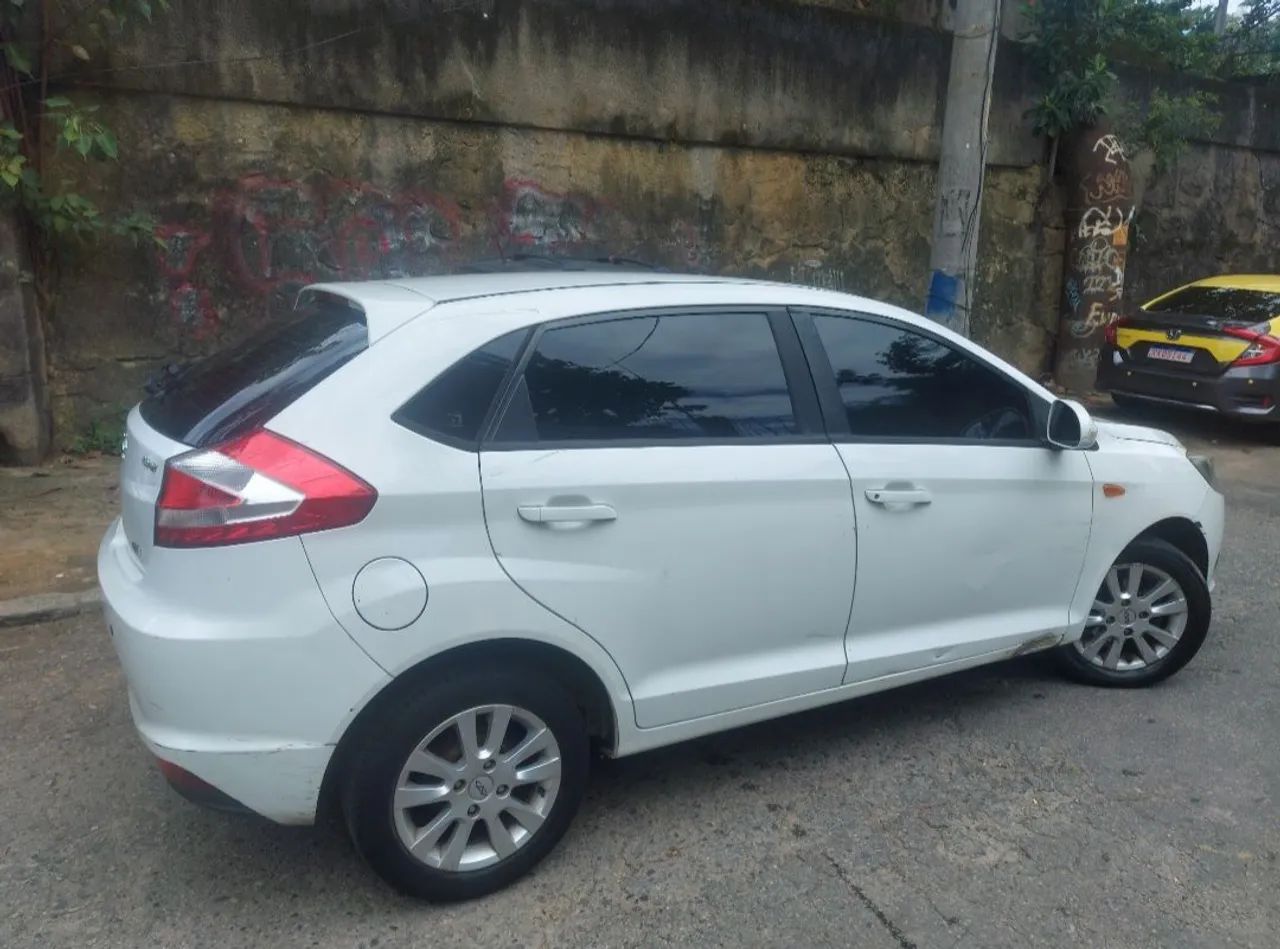 Chery Celer Hatch ACT 1.5 16V Flex 5P 2015 - Foto 4