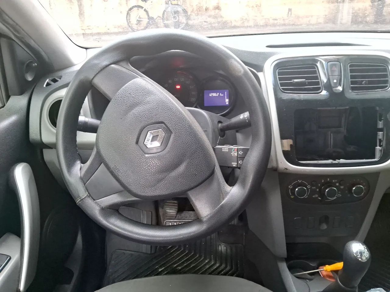 Renault Logan Expression Hi-flex 1.6 8V 4P 2016 - Foto 4