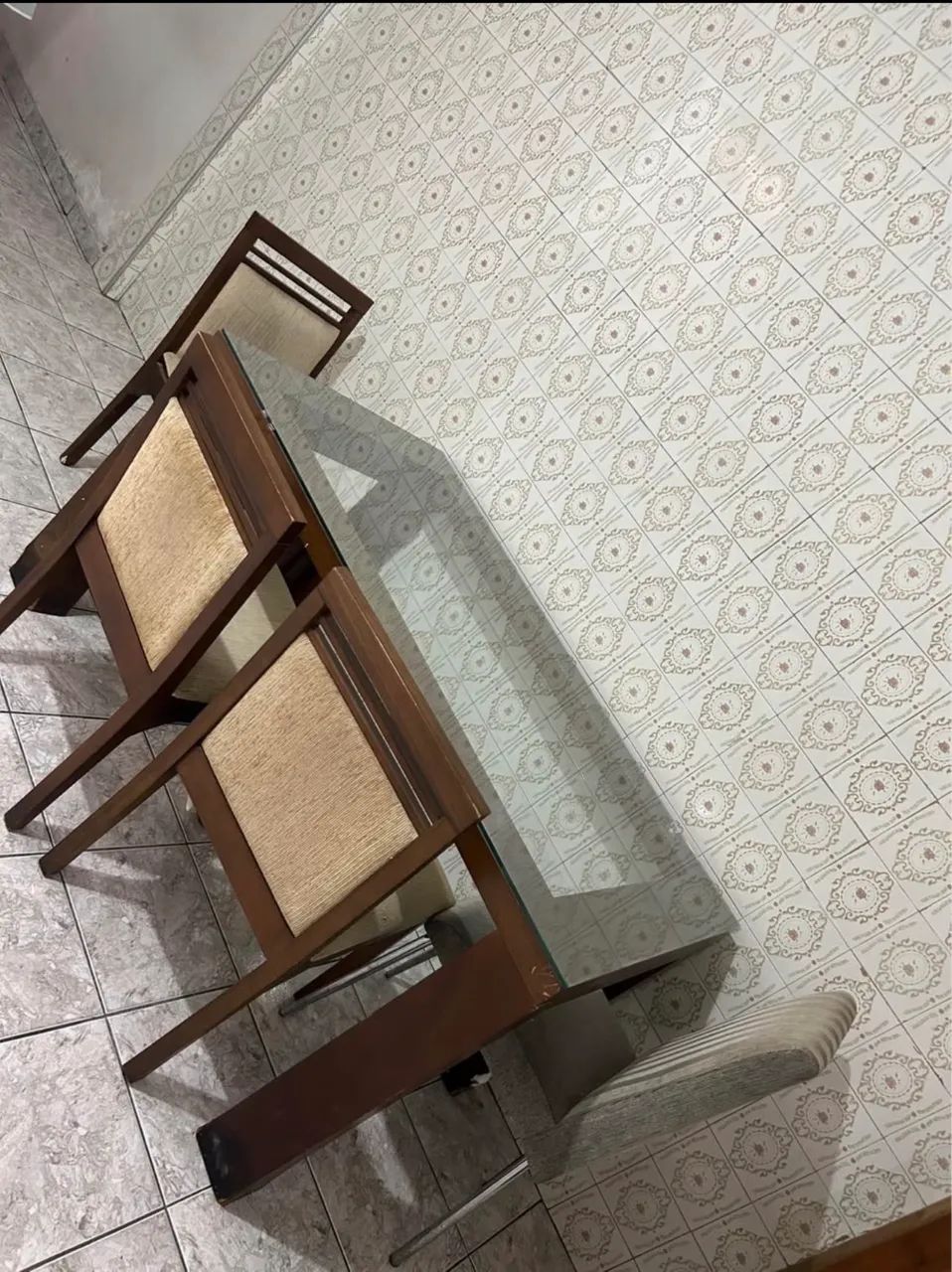 Mesa de Jantar com Tampo de Vidro - Foto 2