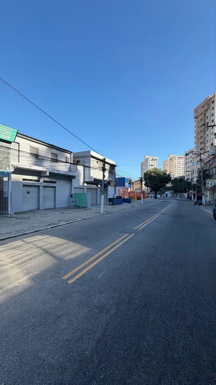Loja comercial (prédio inteiro) de esquina com 800n2