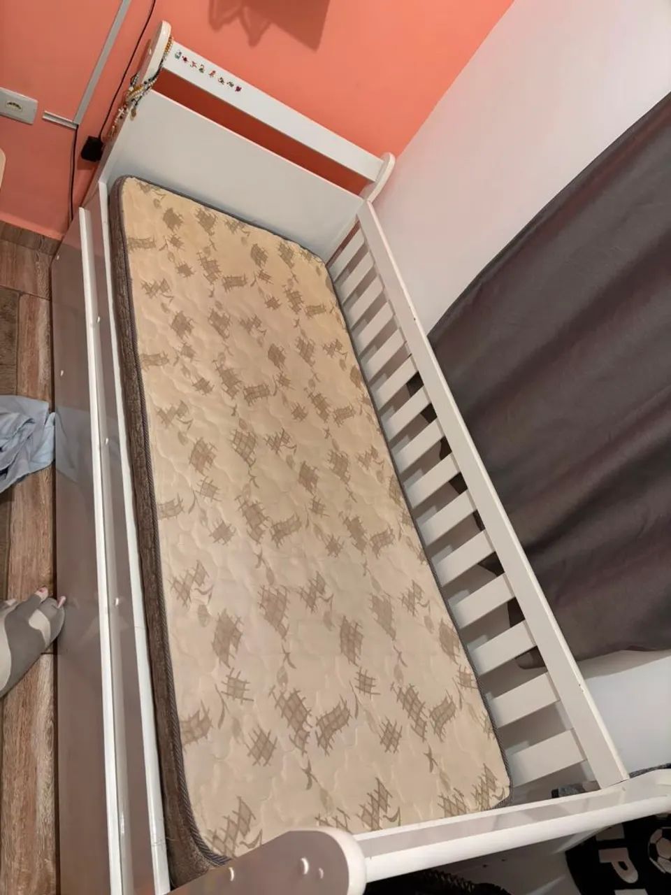 Bi cama de solteiro 