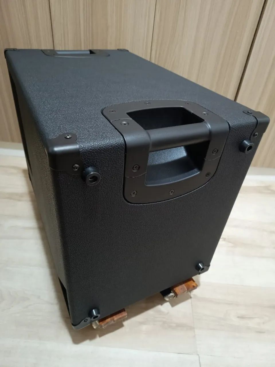 Amplificador Guitarra Frfr Laney LFR-112 400w Flat Response Full Range - Zero - Foto 2