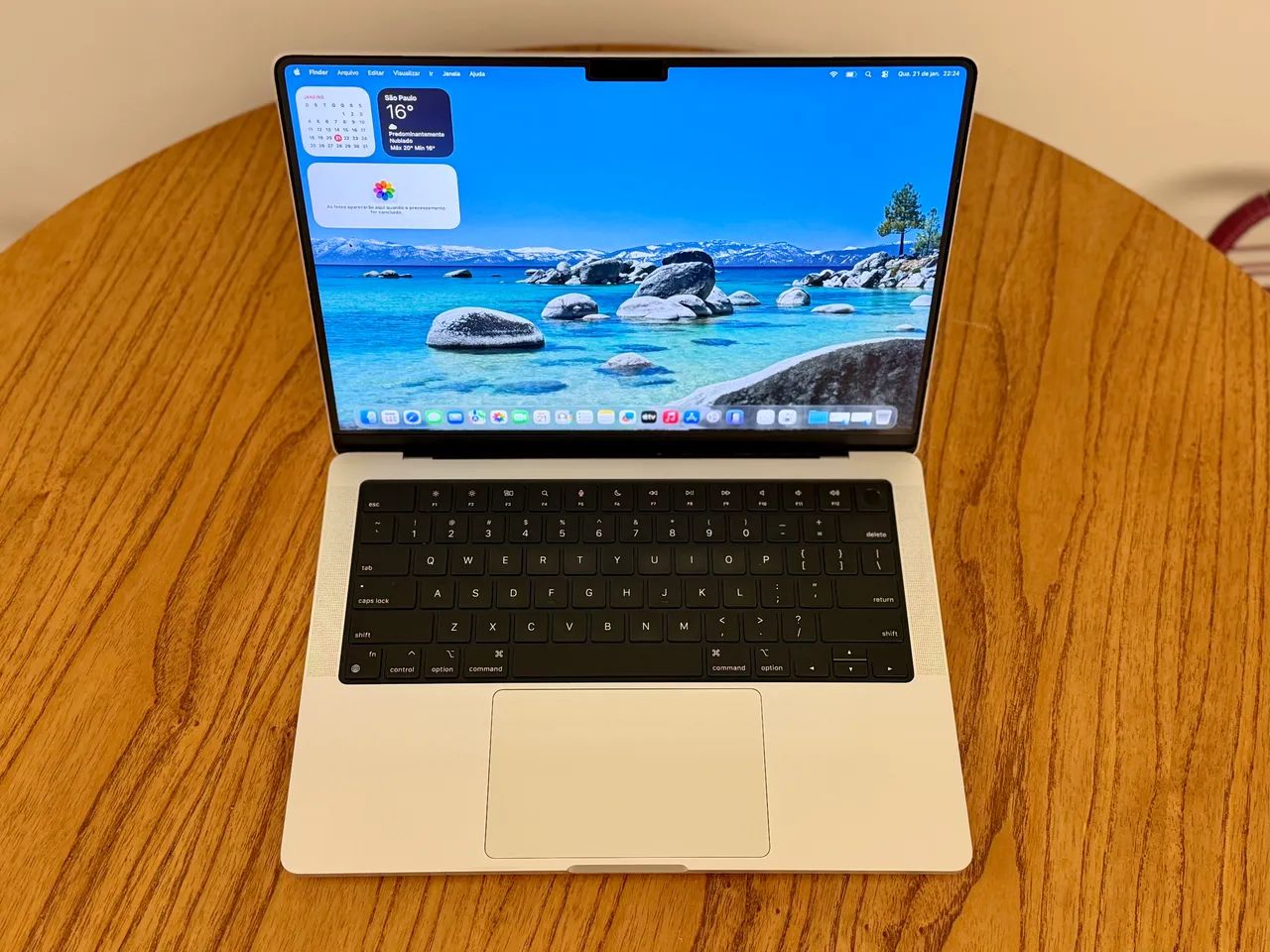 MacBook Pro 14 Polegadas M1 Pro 16GB 512SSD Prata - Seminovo