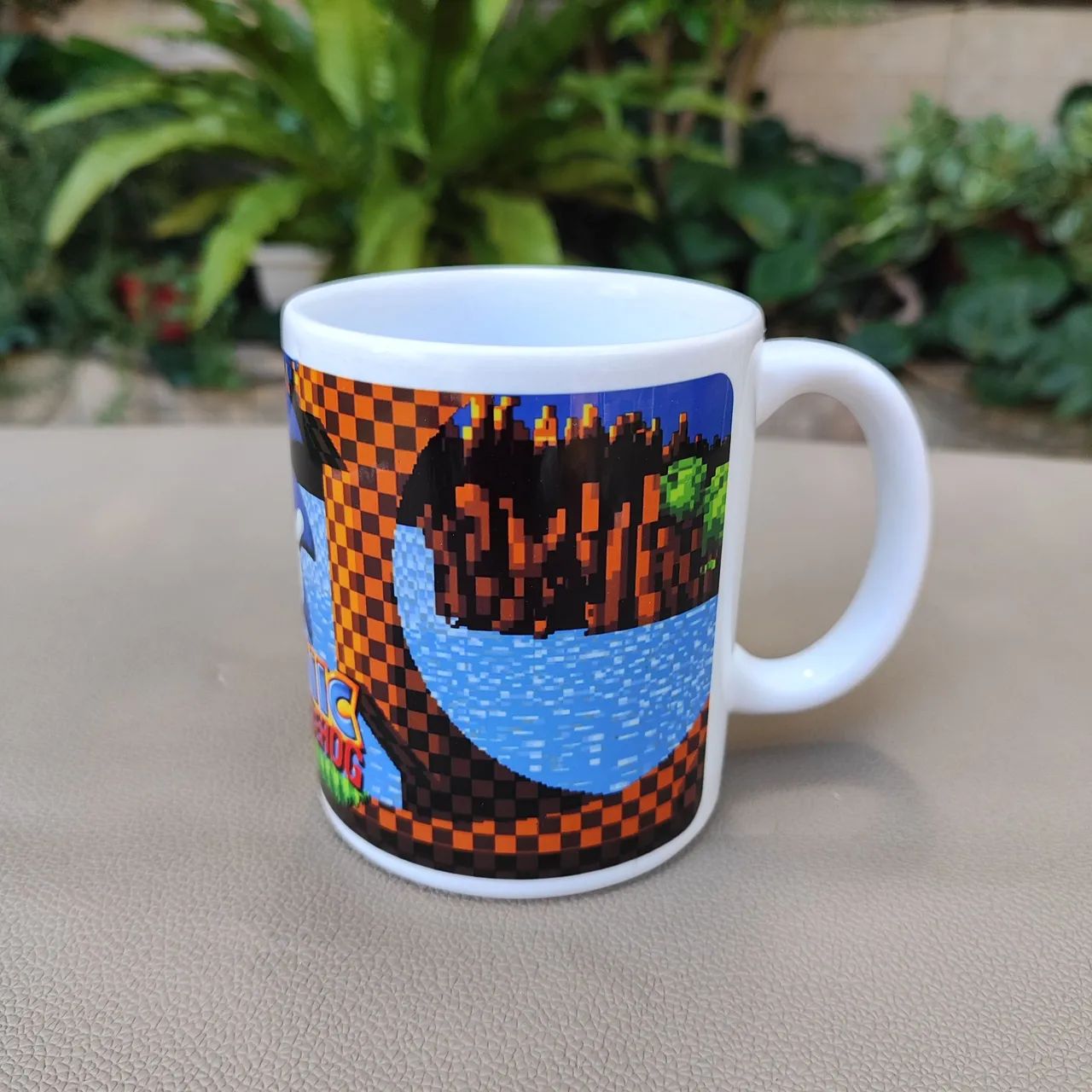 Caneca de porcelana + Chaveiro Sonic - Foto 5