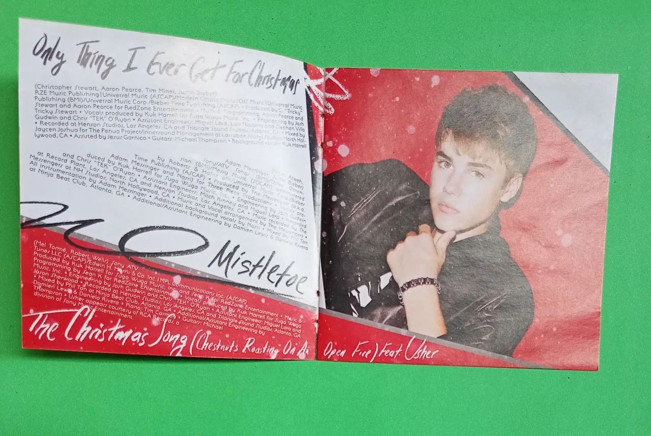 CD Justin Bieber - Under the Mistletoe (Original) - Foto 5