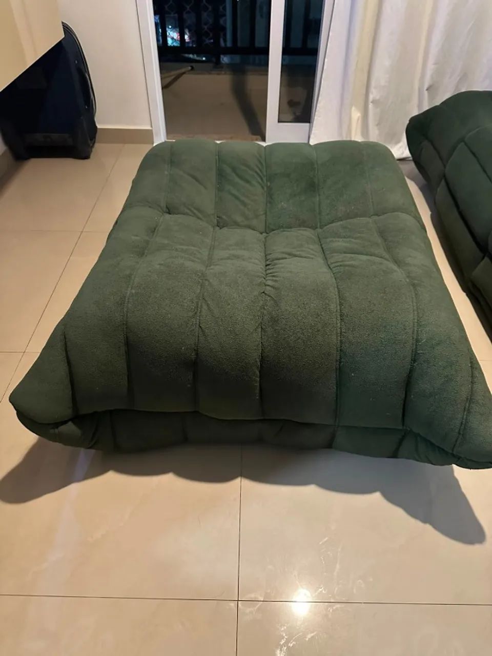 Sofá Togo verde-musgo + puff ? conjunto modular - Foto 3