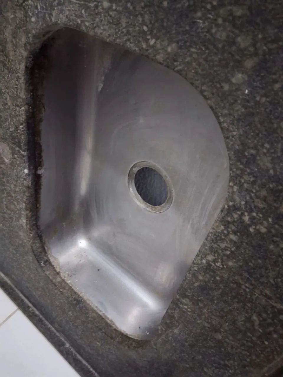 Bancada de granito com cuba de inox422081751114076161