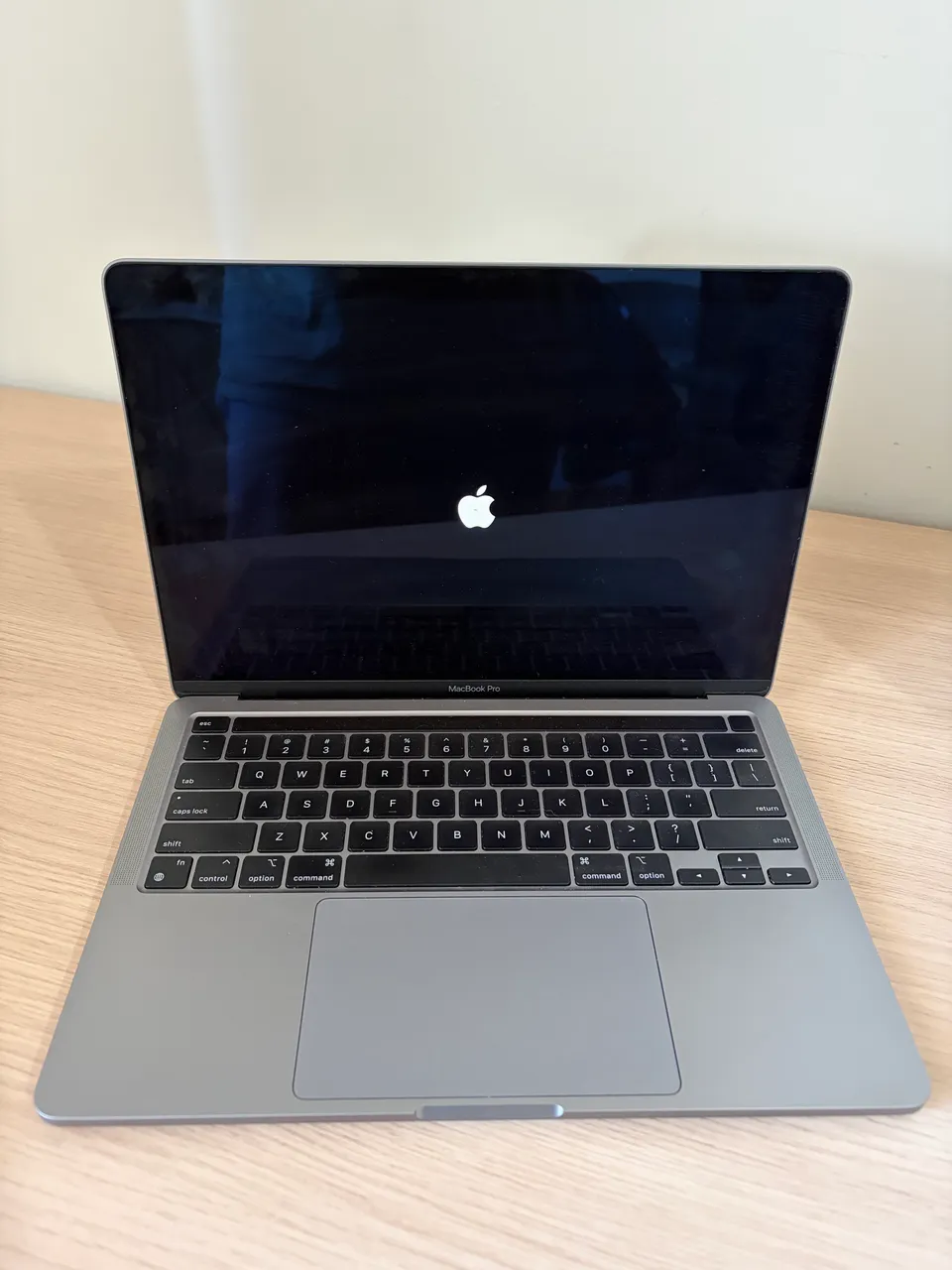 MacBook Pro M1 2020 8GB SSD 256GB Retina Touch Bar A2338