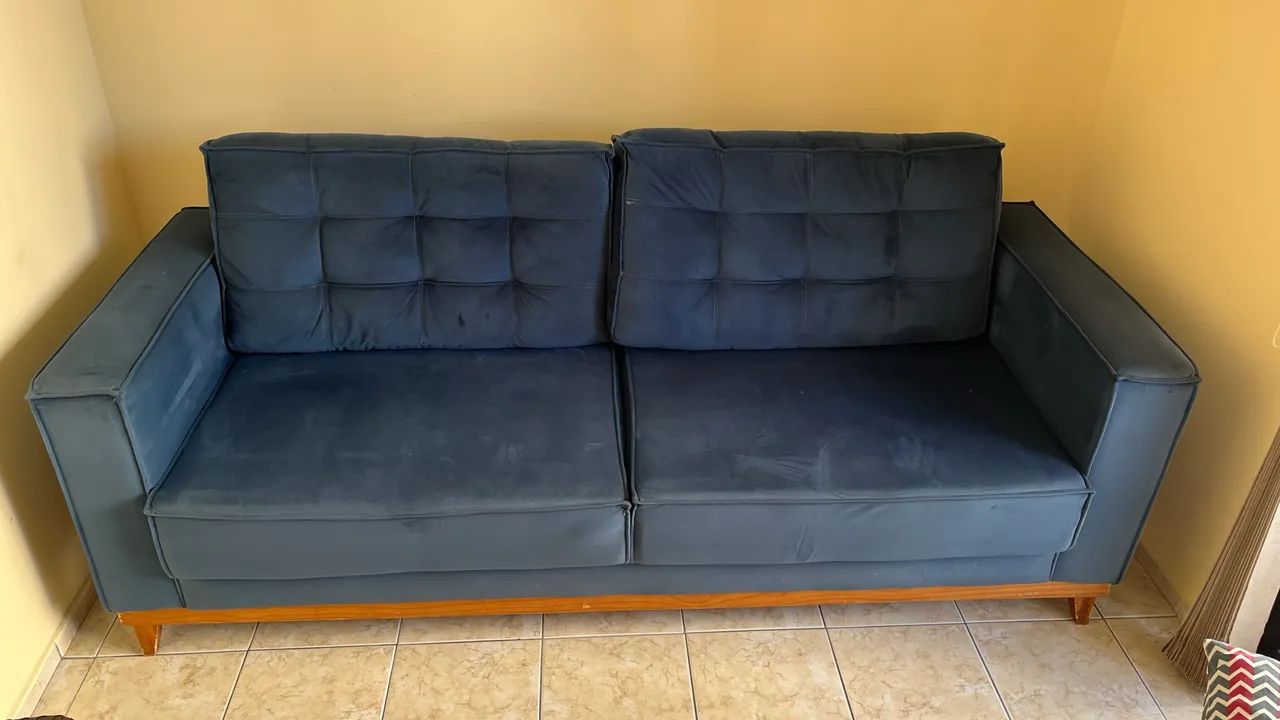 Vendo sofá 03 lugares - Foto 4