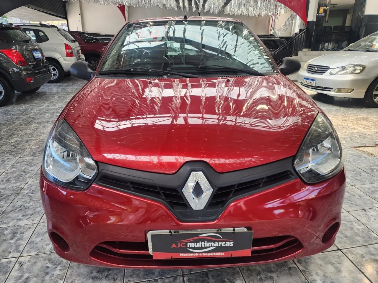 Renault Clio Expression Hi-flex 1.0 16V 5P 2014