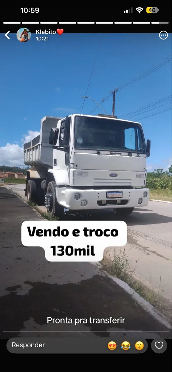 Caminhão caçamba 