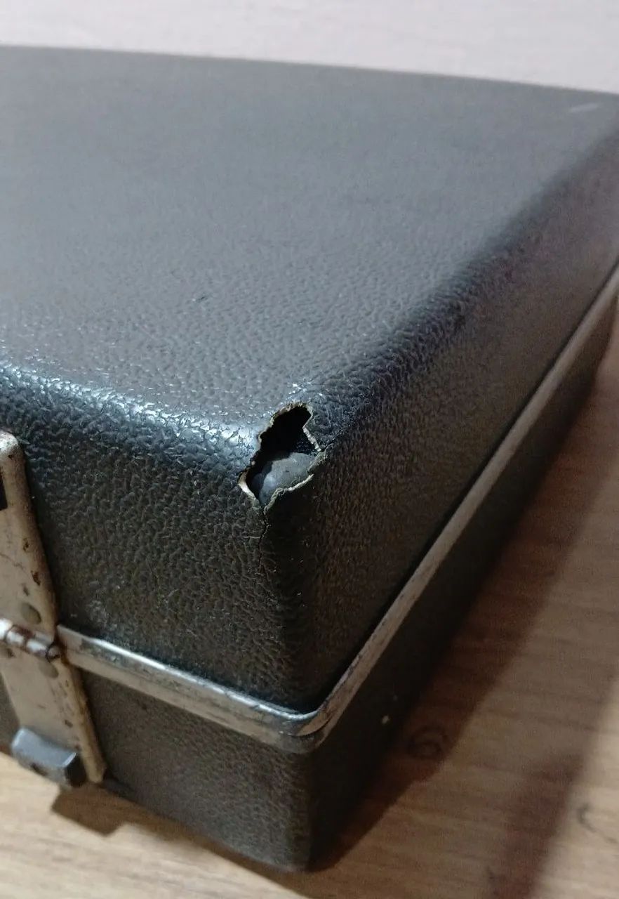 Maleta rígida Samsonite - Contém marcas de uso  - Foto 3