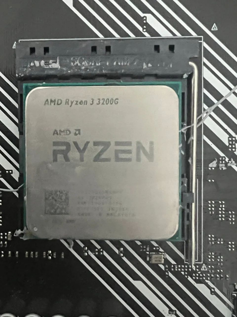 Placa Mãe A520M + Ryzen 3 3200g + 8gb - Foto 2