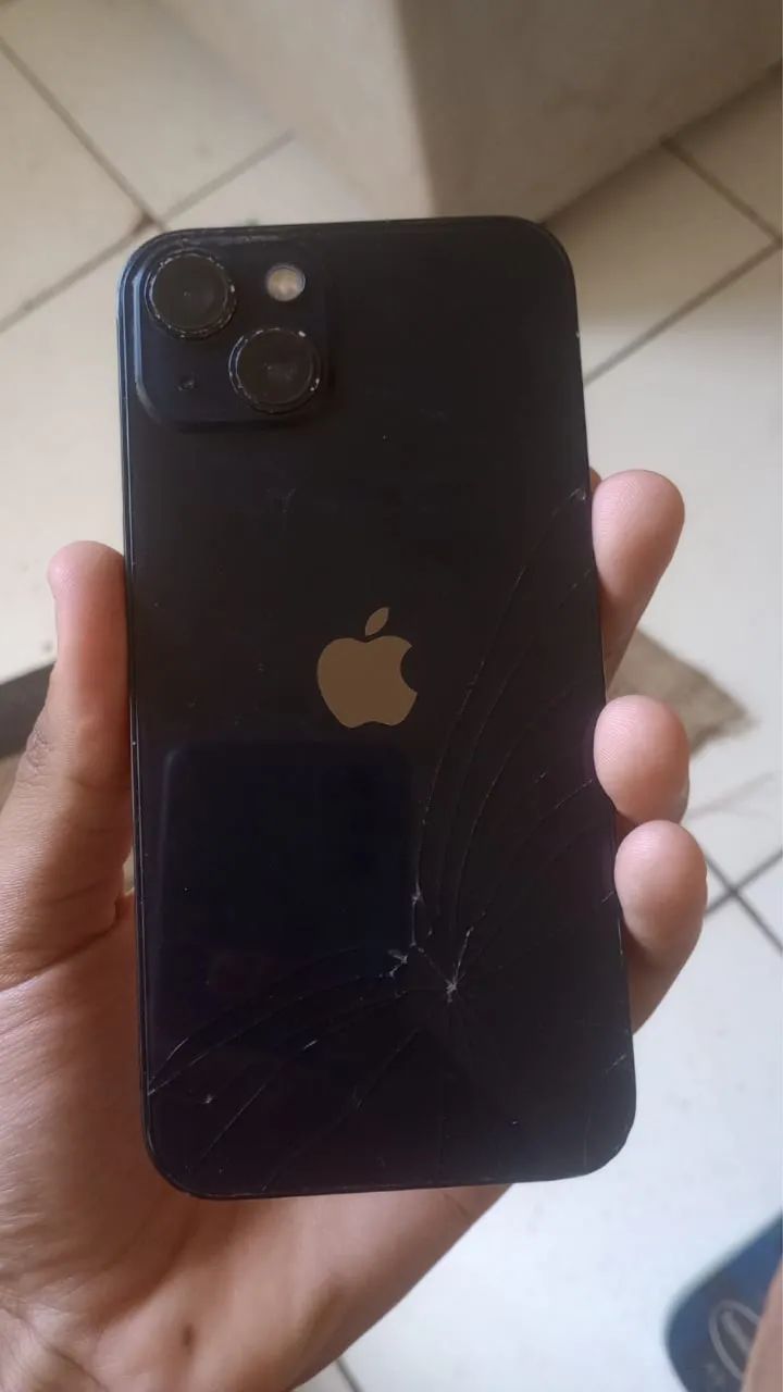 IPHONE 13 - Foto 3