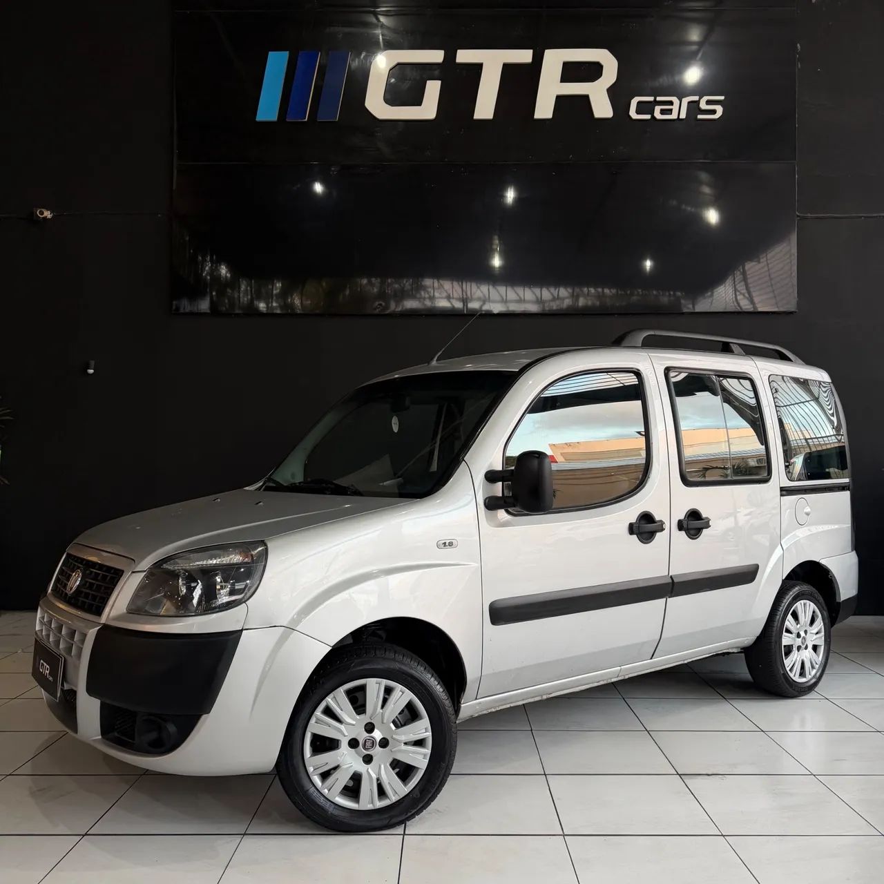 Fiat Doblo ESSENCE 1.8 16V FLEX 2021