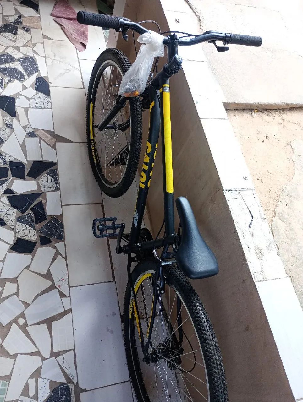 Vende-se!!!