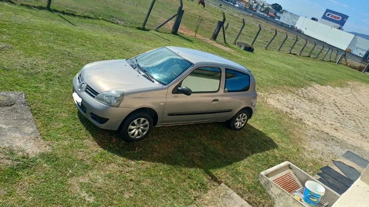 Renault Clio Authentique 1.0 8V 3P 2006 - Foto 3