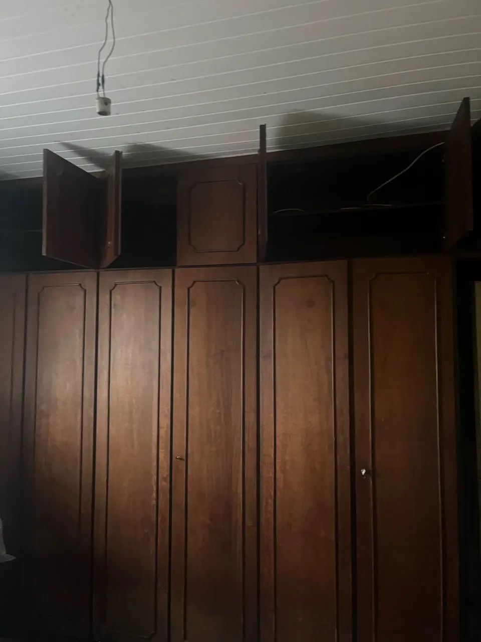 Guarda roupa antigo - Foto 4