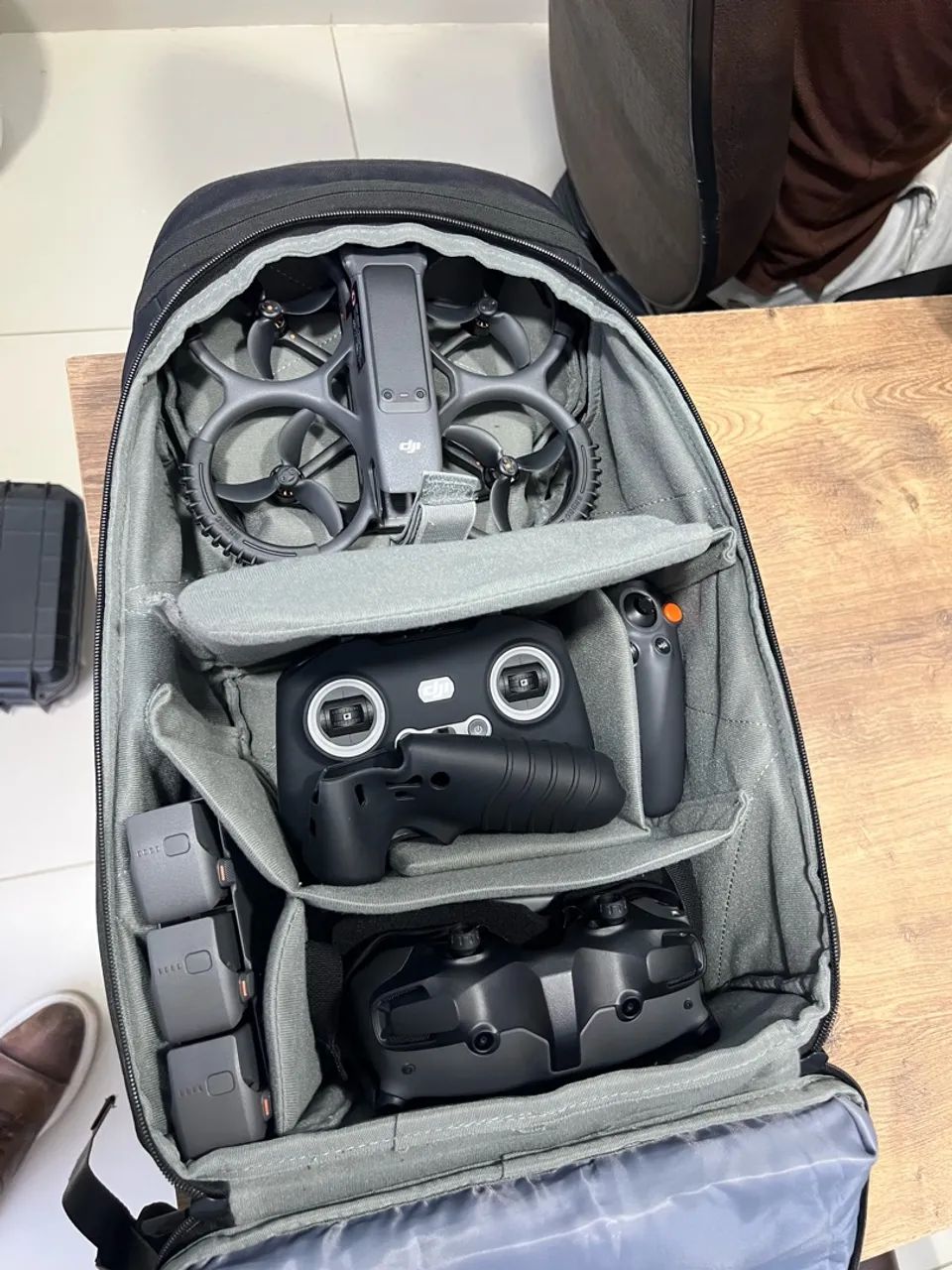 DJI AVATA 2 | COMBO FLY MORE | 3 BATERIAS - Foto 2