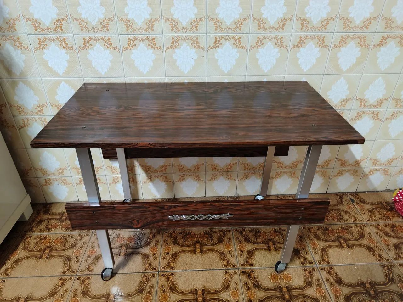Mesinha vintage anos 70  - Foto 2