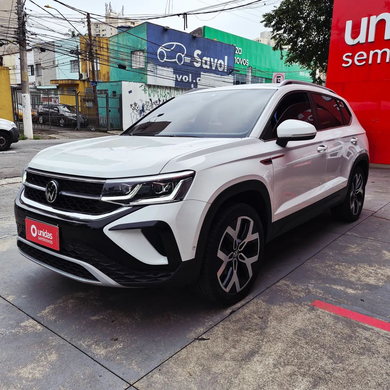 Volkswagen Taos 2024