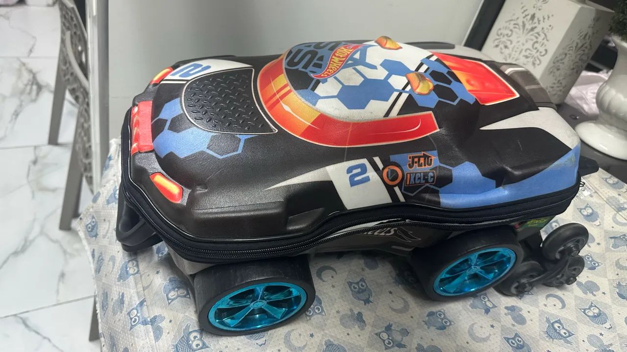 Mochila com rodinhas Hot Wheels 